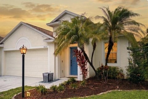 House in Bradenton, Florida 3 bedrooms, 161.46 sq.m. № 2222494
