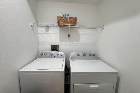 Купить виллу или дом в Брейдентон, Флорида 9 комнат, 161.46м2, № 2222494 - фото 20