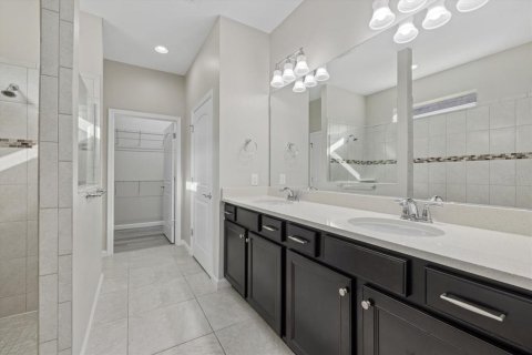 Casa en venta en Bradenton, Florida, 5 dormitorios, 286.88 m2 № 1597298 - foto 25
