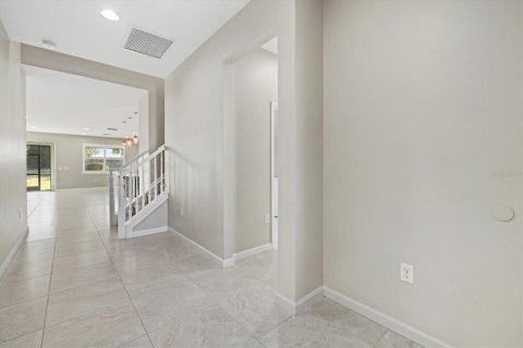 Casa en venta en Bradenton, Florida, 5 dormitorios, 286.88 m2 № 1597298 - foto 4