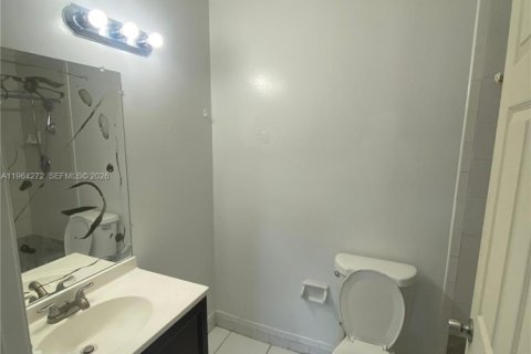 Townhouse in Homestead, Florida 3 bedrooms, 105.91 sq.m. № 2026754 - photo 5