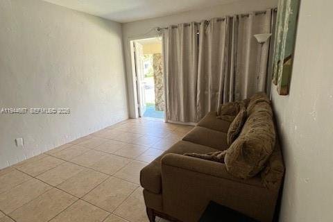 Immobilier commercial à vendre à Dania Beach, Floride: 142.05 m2 № 2088828 - photo 8