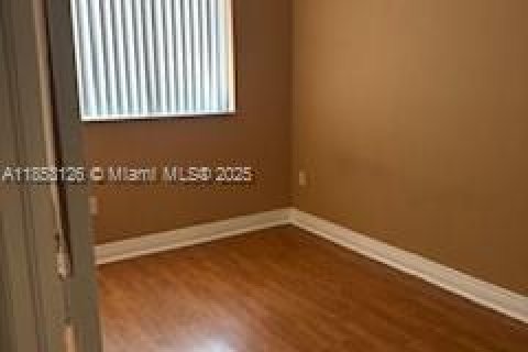 Copropriété à louer à Hialeah, Floride: 3 chambres, 123.56 m2 № 1877748 - photo 23
