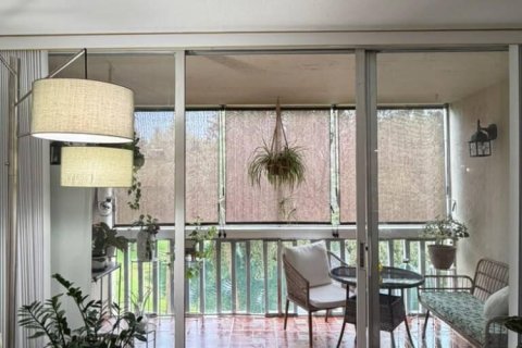Condo in Lauderhill, Florida, 2 bedrooms  № 2172913 - photo 6