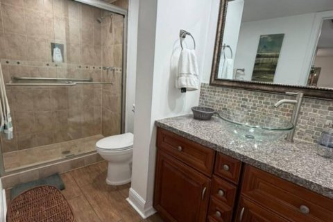 Condo in Lauderhill, Florida, 2 bedrooms  № 2172913 - photo 15