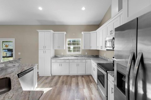 House in Ocala, Florida 4 bedrooms, 180.97 sq.m. № 1723475 - photo 6