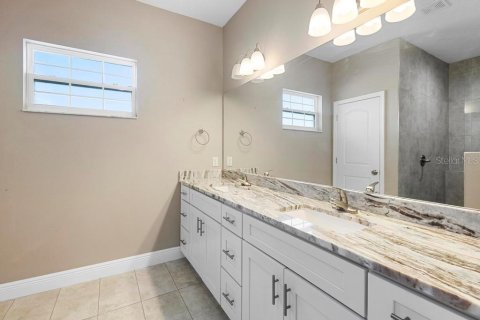 House in Ocala, Florida 4 bedrooms, 180.97 sq.m. № 1723475 - photo 18