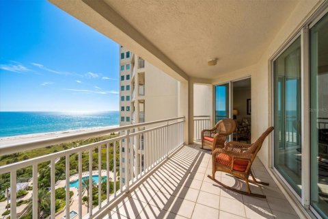 Condo in Clearwater, Florida, 3 bedrooms  № 2396312 - photo 4