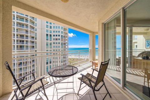 Condo in Clearwater, Florida, 3 bedrooms  № 2396312 - photo 25