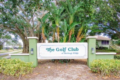 Купить таунхаус в Хоб-Саунд, Флорида 2 спальни, 128.58м2, № 2031980 - фото 30