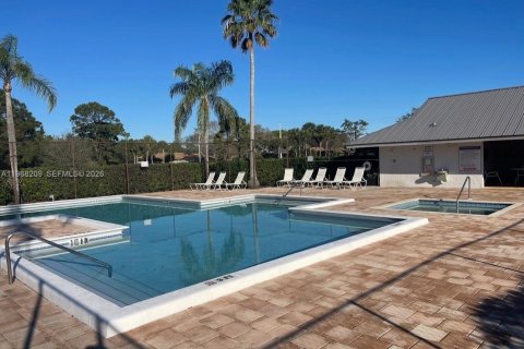 Купить таунхаус в Хоб-Саунд, Флорида 2 спальни, 128.58м2, № 2031980 - фото 28