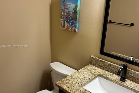 Купить таунхаус в Хоб-Саунд, Флорида 2 спальни, 128.58м2, № 2031980 - фото 9