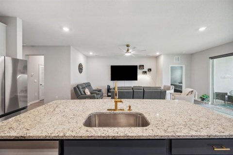 Casa en venta en Palmetto, Florida, 4 dormitorios, 188.87 m2 № 1785605 - foto 12