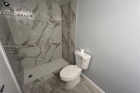 Купить кондоминиум в Лодерхилл, Флорида 1 спальня, 86.21м2, № 1981969 - фото 25