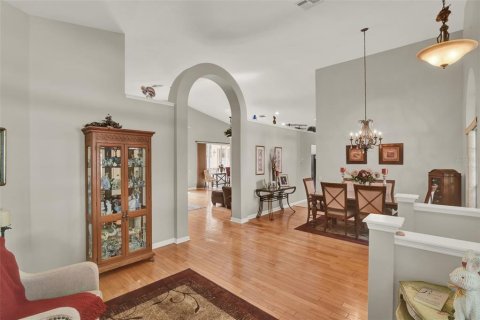 House in Gotha, Florida 4 bedrooms, 213.3 sq.m. № 1838469 - photo 21