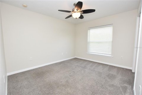 Villa ou maison à louer à Lakeland, Floride: 3 chambres, 160.16 m2 № 2389018 - photo 24