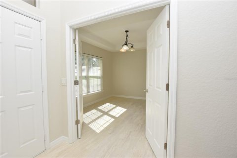 Villa ou maison à louer à Lakeland, Floride: 3 chambres, 160.16 m2 № 2389018 - photo 12