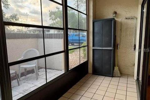 Copropriété à louer à Port Charlotte, Floride: 1 chambre, 64.01 m2 № 2213607 - photo 6