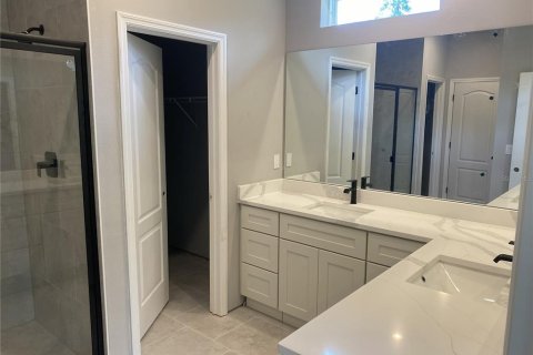 Casa en venta en Spring Hill, Florida, 4 dormitorios, 194.35 m2 № 2221397 - foto 13