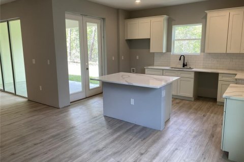 Casa en venta en Spring Hill, Florida, 4 dormitorios, 194.35 m2 № 2221397 - foto 7