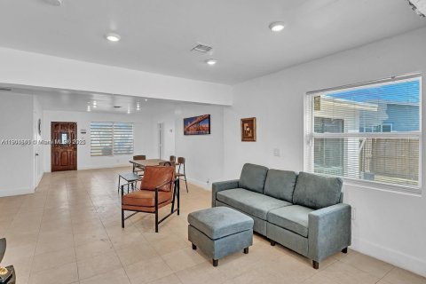 Купить виллу или дом в Холливуд, Флорида 4 спальни, 156.54м2, № 1956073 - фото 4