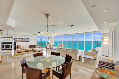 Copropriété à vendre à Sunny Isles Beach, Floride: 4 chambres, 366.5 m2 № 1981463 - photo 14