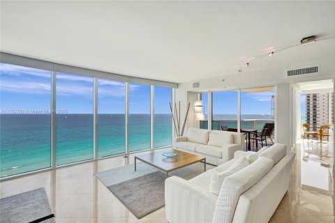 Copropriété à vendre à Sunny Isles Beach, Floride: 4 chambres, 366.5 m2 № 1981463 - photo 7