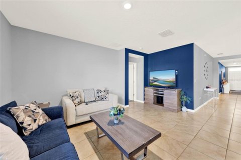 Casa en venta en Zellwood, Florida, 4 dormitorios, 171.5 m2 № 1589951 - foto 6