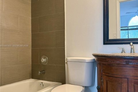 Copropriété à vendre à Miami, Floride: 2 chambres, 121.89 m2 № 2063133 - photo 30