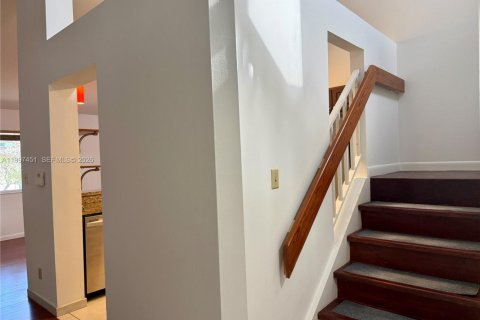 Copropriété à vendre à Miami, Floride: 2 chambres, 121.89 m2 № 2063133 - photo 14