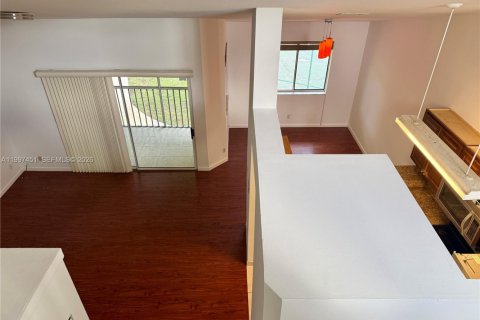 Copropriété à vendre à Miami, Floride: 2 chambres, 121.89 m2 № 2063133 - photo 26