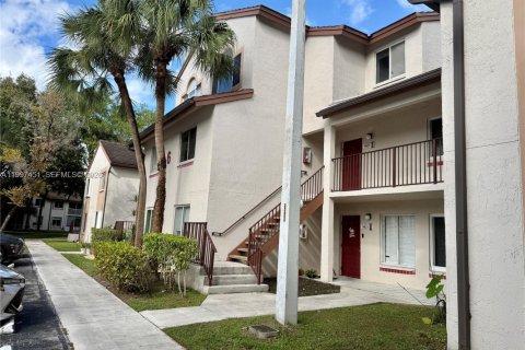 Copropriété à vendre à Miami, Floride: 2 chambres, 121.89 m2 № 2063133 - photo 7