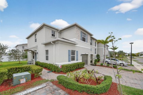 Touwnhouse à Homestead, Floride 4 chambres, 163.23 m2 № 2176461