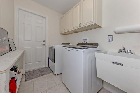 House in North Port, Florida 3 bedrooms, 132.57 sq.m. № 2155898 - photo 19