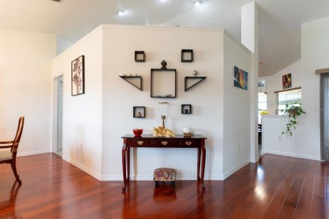 Casa en venta en Ocala, Florida, 3 dormitorios, 203.55 m2 № 2101457 - foto 5