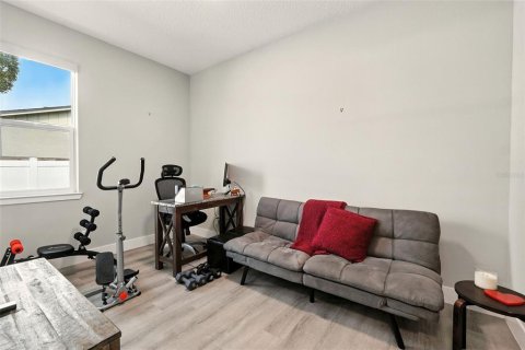 House in Orlando, Florida 4 bedrooms, 143.63 sq.m. № 1885827 - photo 27