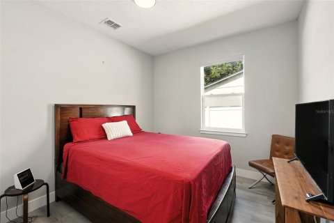 House in Orlando, Florida 4 bedrooms, 143.63 sq.m. № 1885827 - photo 25