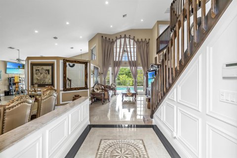 House in Coral Springs, Florida 5 bedrooms, 293.2 sq.m. № 2191029 - photo 11