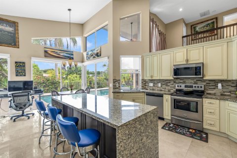 House in Coral Springs, Florida 5 bedrooms, 293.2 sq.m. № 2191029 - photo 19