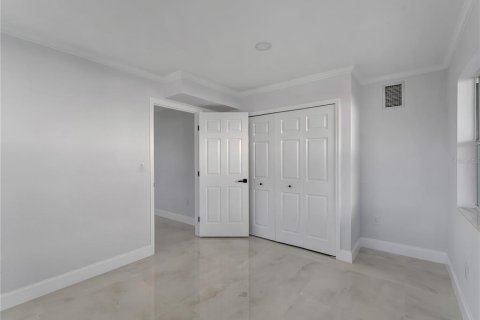 Villa ou maison à vendre à Port Charlotte, Floride: 4 chambres, 145.21 m2 № 2202632 - photo 28