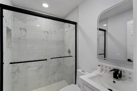 Villa ou maison à vendre à Port Charlotte, Floride: 4 chambres, 145.21 m2 № 2202632 - photo 18