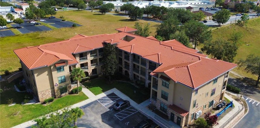 Condo in Davenport, Florida, 4 bedrooms № 2113924