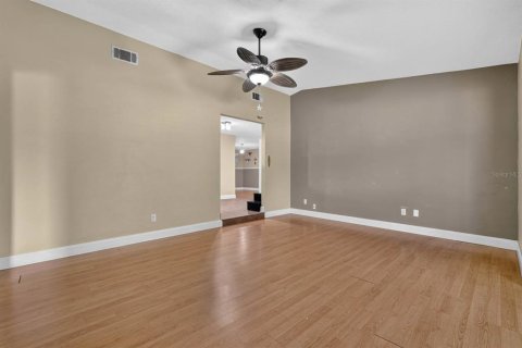 House in Daytona Beach, Florida 3 bedrooms, 143.53 sq.m. № 2389226 - photo 10