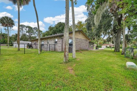 House in Daytona Beach, Florida 3 bedrooms, 143.53 sq.m. № 2389226 - photo 30