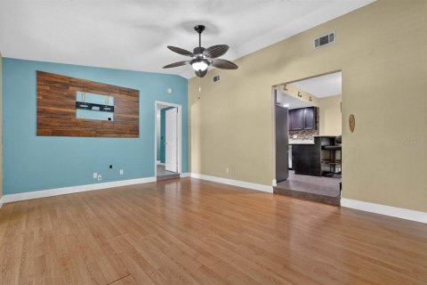 House in Daytona Beach, Florida 3 bedrooms, 143.53 sq.m. № 2389226 - photo 17