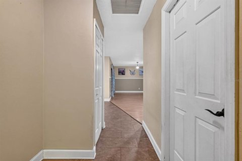 House in Daytona Beach, Florida 3 bedrooms, 143.53 sq.m. № 2389226 - photo 4