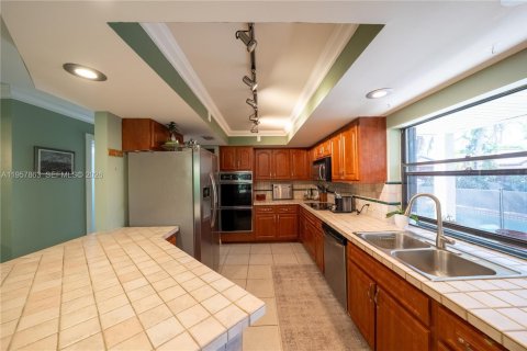 Casa en venta en Miami, Florida, 3 dormitorios, 223.99 m2 № 2019609 - foto 8