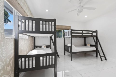 Casa en alquiler en Miami Lakes, Florida, 3 dormitorios, 170.29 m2 № 1926581 - foto 7