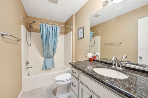 Casa en venta en The Villages, Florida, 3 dormitorios, 117.52 m2 № 1770881 - foto 9