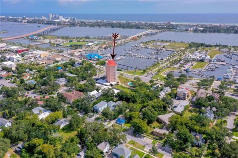 Condo in Daytona Beach, Florida, 1 bedroom № 2127491 - photo 21